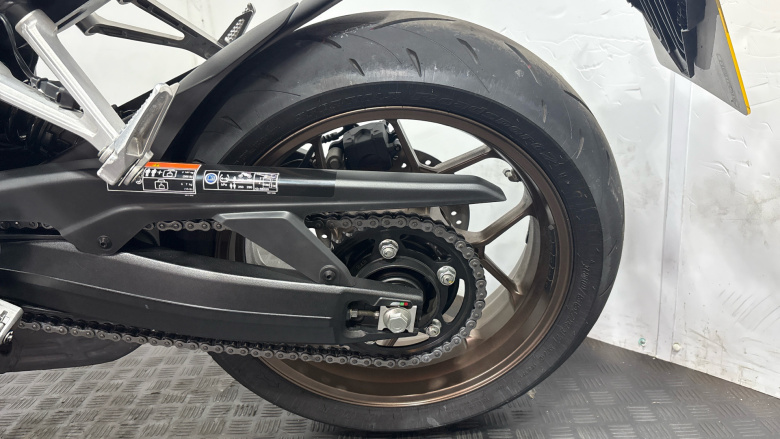 Honda CB650R E-Clutch (24MY)